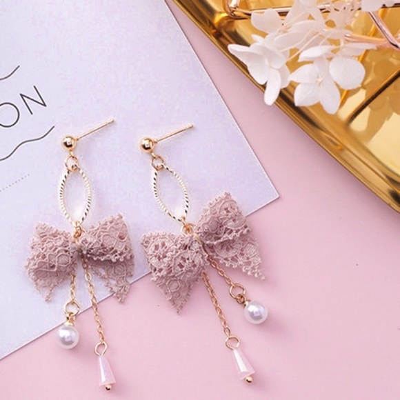 Jewelry - 'Trousseau' Bridal Lace Bow Pearl Gold Earrings
